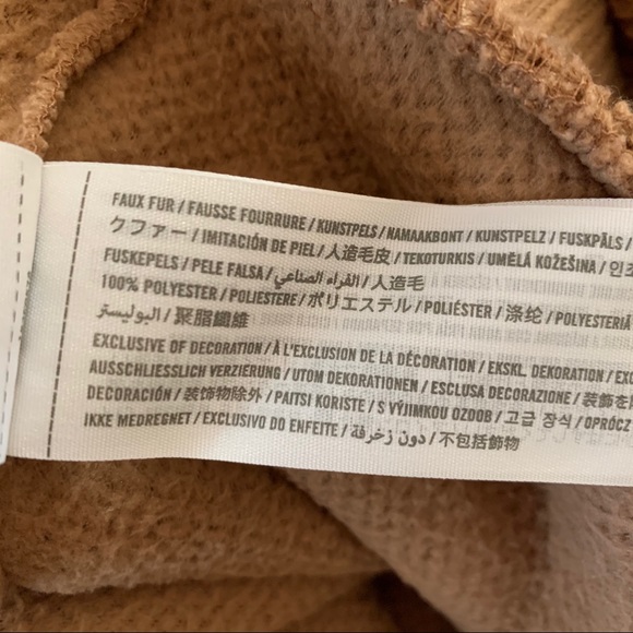 Abercrombie & Fitch tan sherpa sweatshirt Small - Picture 9 of 13